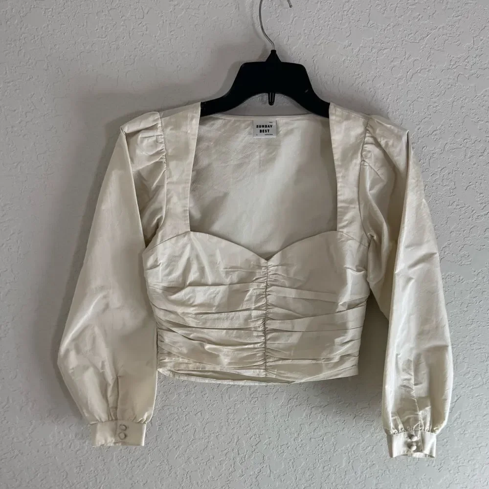 Aritzia Sunday Best Cream Giselle Petal Cropped Top Size 4 - Picture 1 of 13